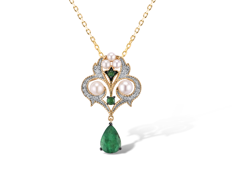 NGD405160, Necklace Gold14K, 2.9g, Dia, 0.068 ct, I, I, J, 22pcs, Emerald, 0.657ct, 3pcs, Pearl, 0.712ct, 5pcs
