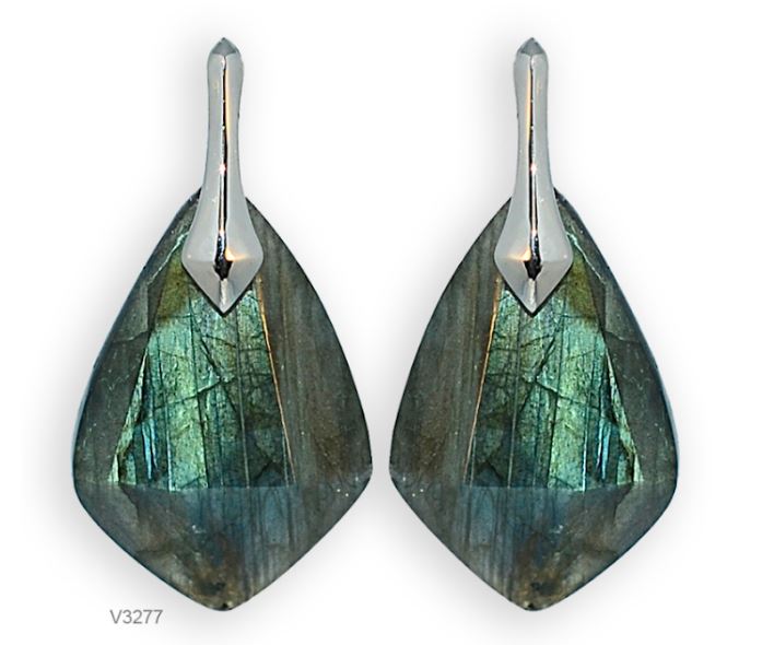 V3277, Earrings Silver. 925,  Labradorite,  Midnight Collection