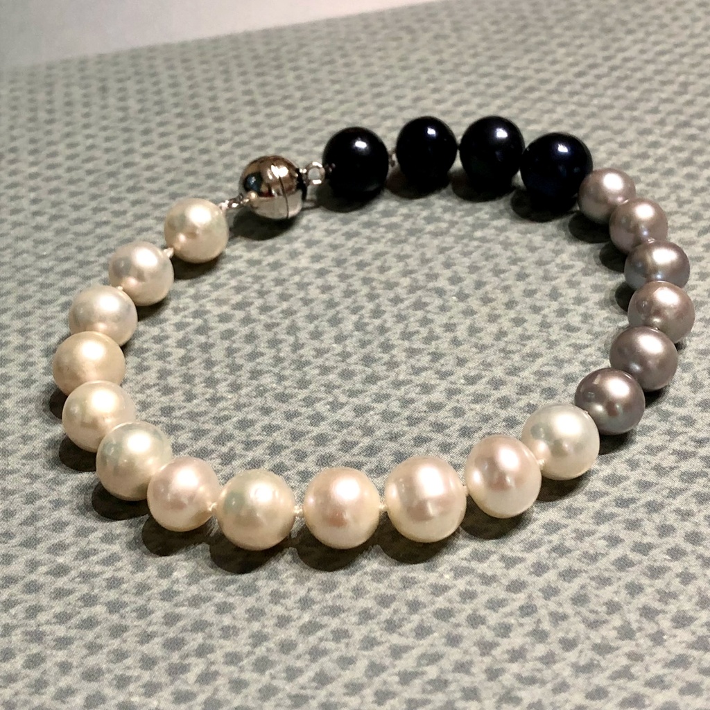 PN031 White, Grey, Black, Fresh Water Pearl Bracelet Size 8-10 mm,  Silver Claps