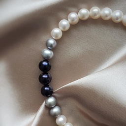 [PN030 Pearl Collection] PN030 White, Grey, Black, Fresh Water Pearl Necklace Size 8-10 mm,  Silver Claps,  45 cm long